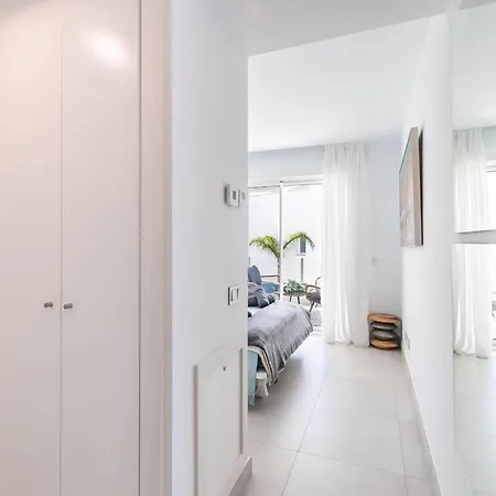 Elements 20 - Luxury Apartment *