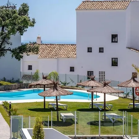 Elements 20 - Luxury * Marbella